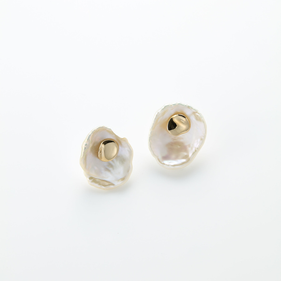Petal pearl earrings 詳細画像 Gold 1
