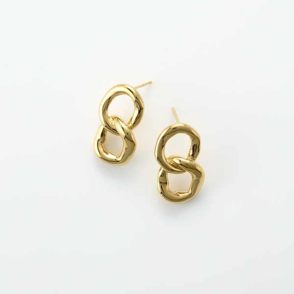 8 earrings