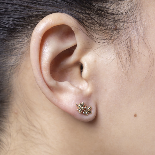 Honeybee earrings 詳細画像