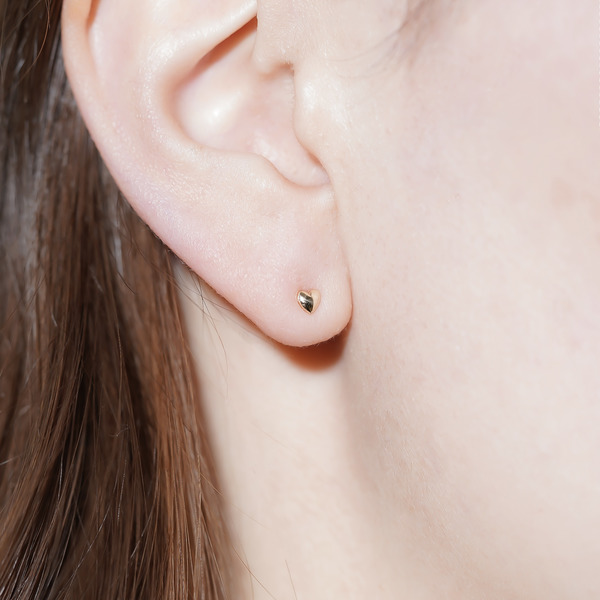 Micro heart earrings 詳細画像