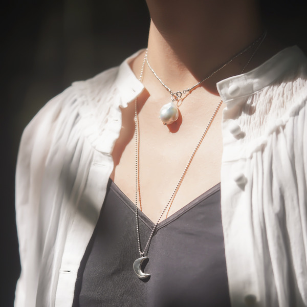 Super moon necklace 詳細画像