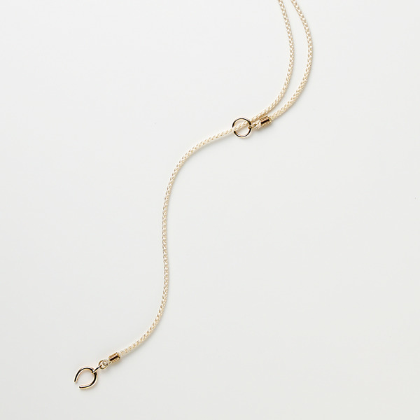 Horseshoe rope necklace (White)