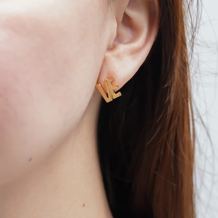 LOVE earrings(Gold) 詳細画像 Gold 3