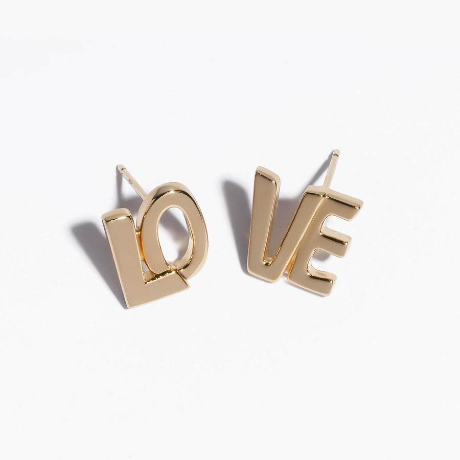 LOVE earrings (Gold) 詳細画像 Gold 1