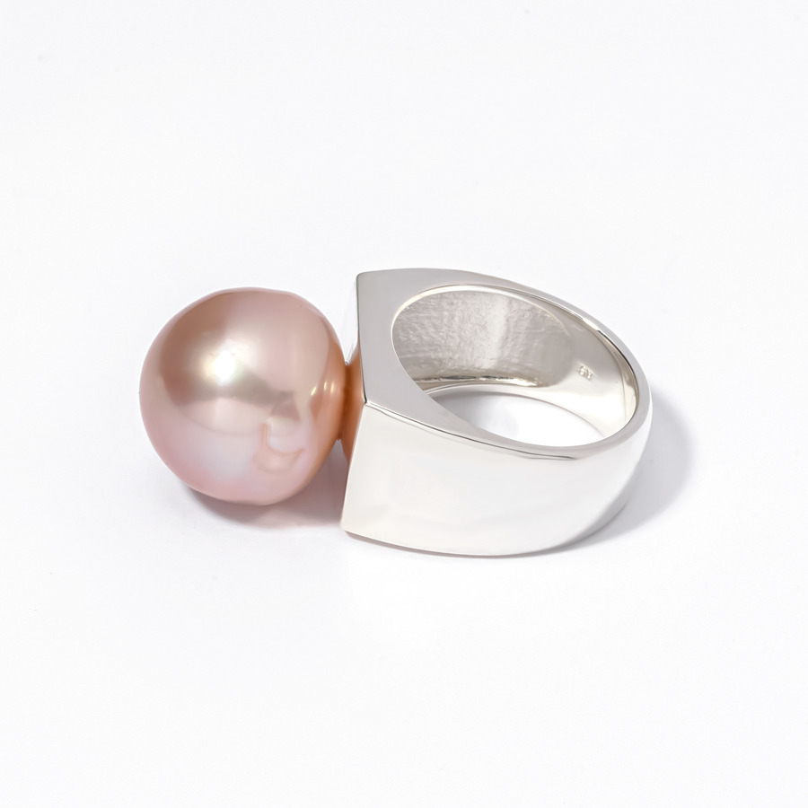 On pearl ring (Pink)｜enasoluna（エナソルーナ）公式サイト